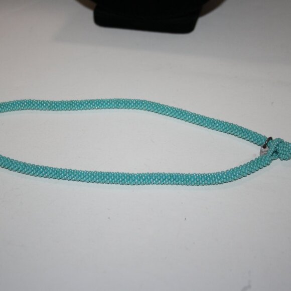 Beautiful teal glass beaded necklace with toggle clasp Made in Nepal 18" - Picture 1 of 5